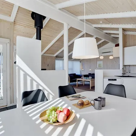 Galatia - 500m From The Sea By Interhome *